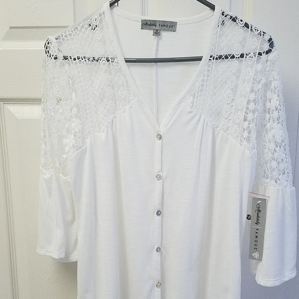 White long sleeves open lightweight cardigan. Great for summer!!. Size M